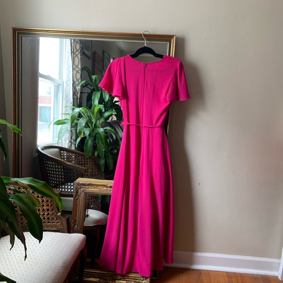 Premier Amour Short Sleeve Wrap Dress - Picture 4 of 6